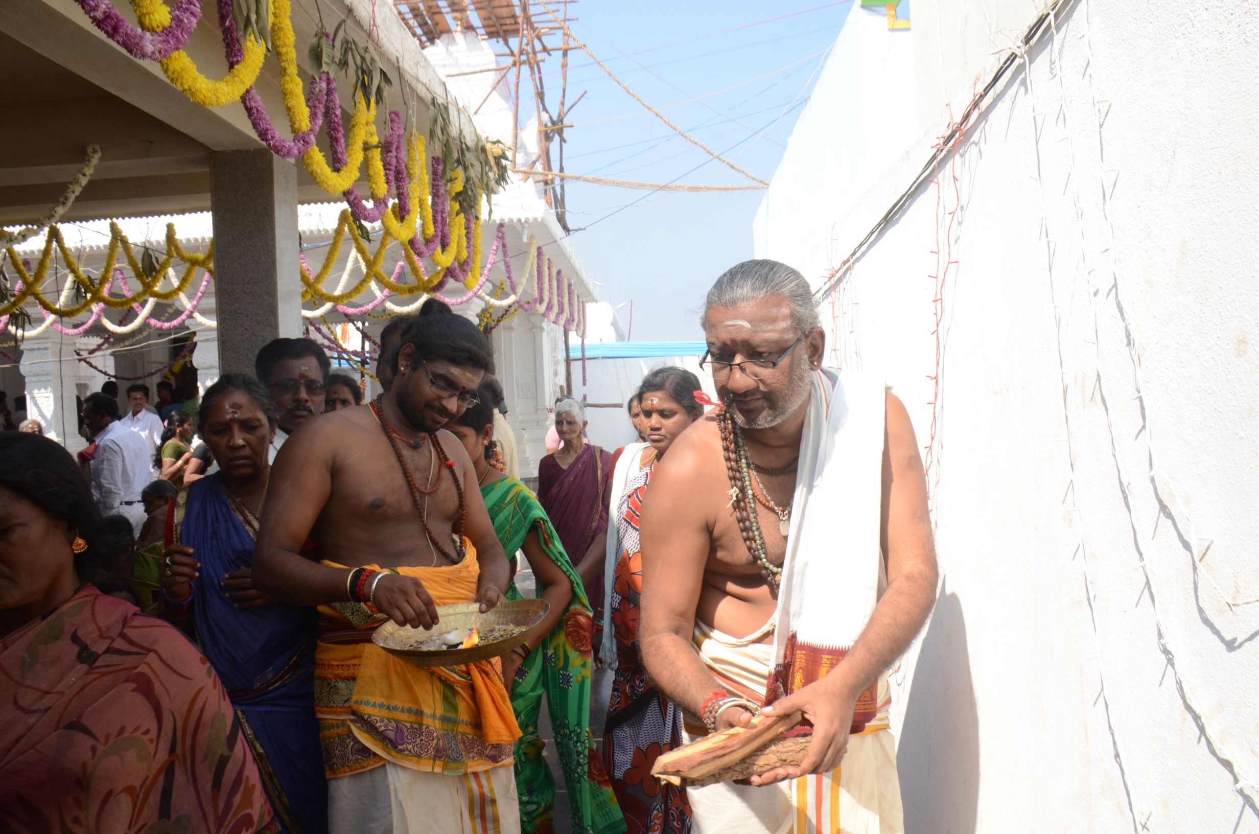 బాబా ధుని